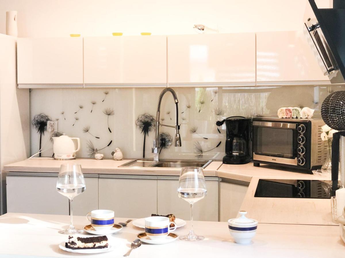 Apartament Mniszek Kolobrzeg Bagian luar foto
