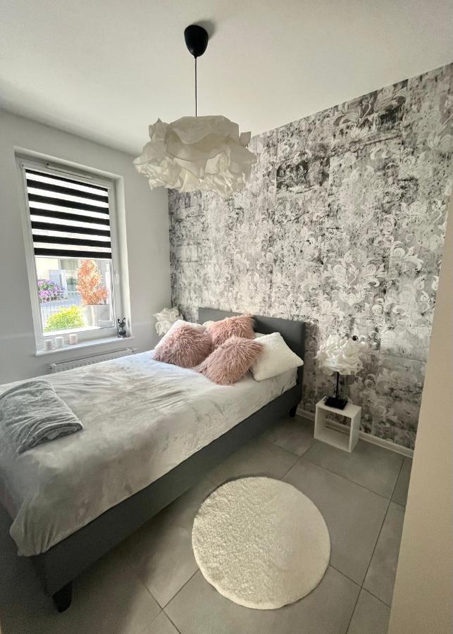 Apartament Mniszek Kolobrzeg Bagian luar foto